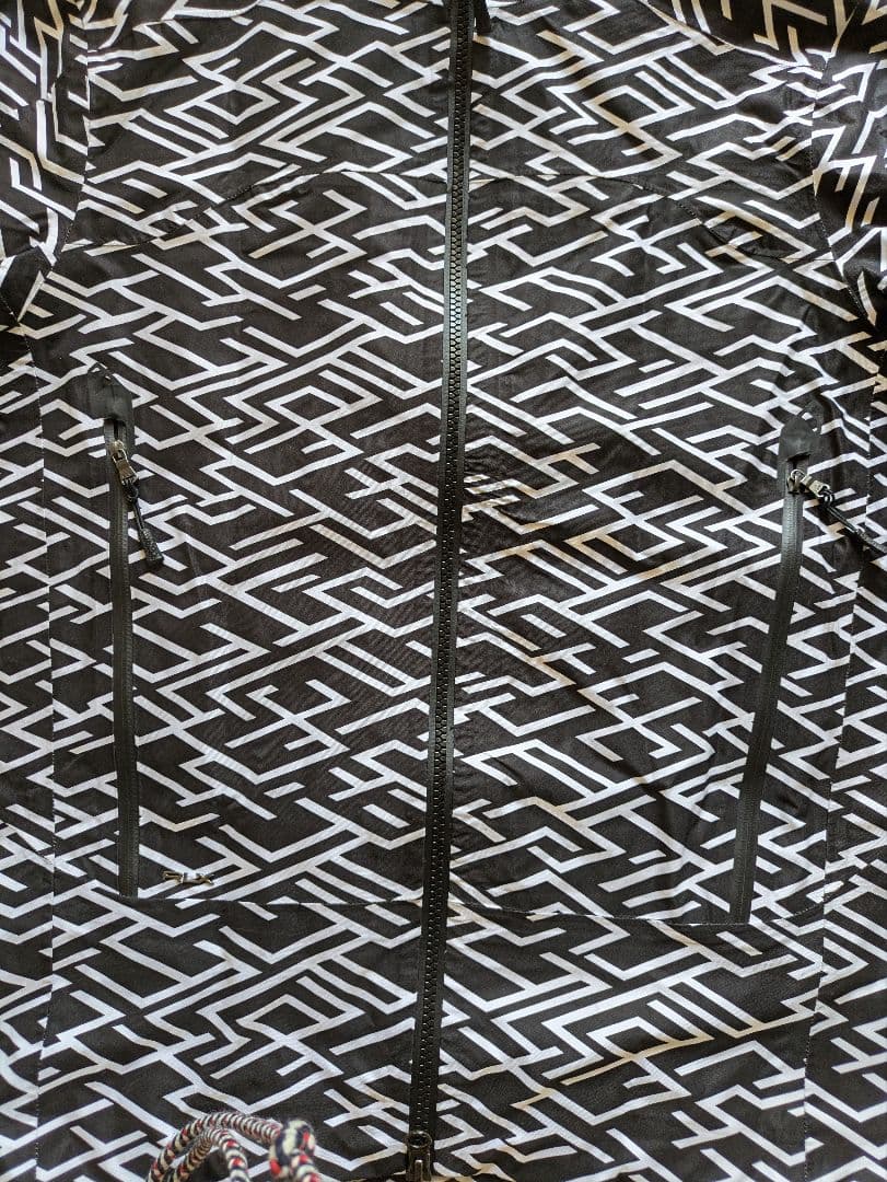 【極美品値下げ!】RLX Ralph Lauren 幾何学模様ナイロンジャケット