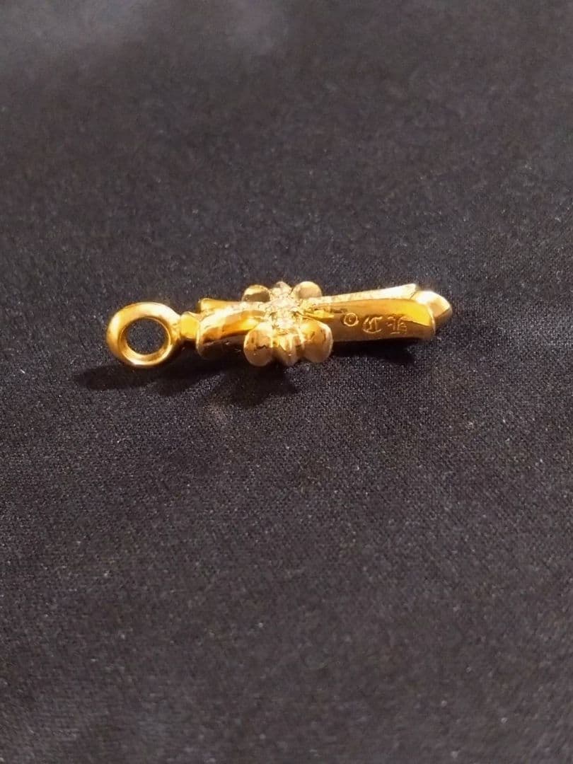 クロムハーツ22Kタイニーファットクロスパヴェダイヤ