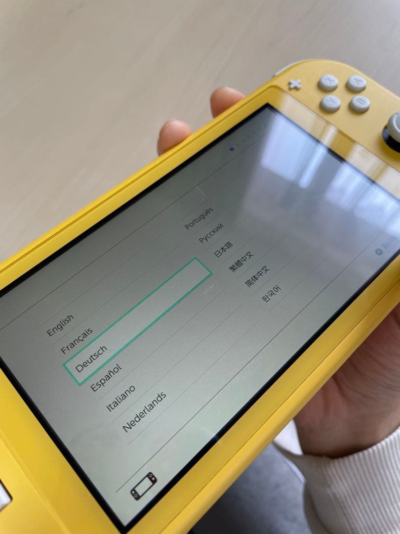 Nintendo Switch Lite イエロー　本体のみ