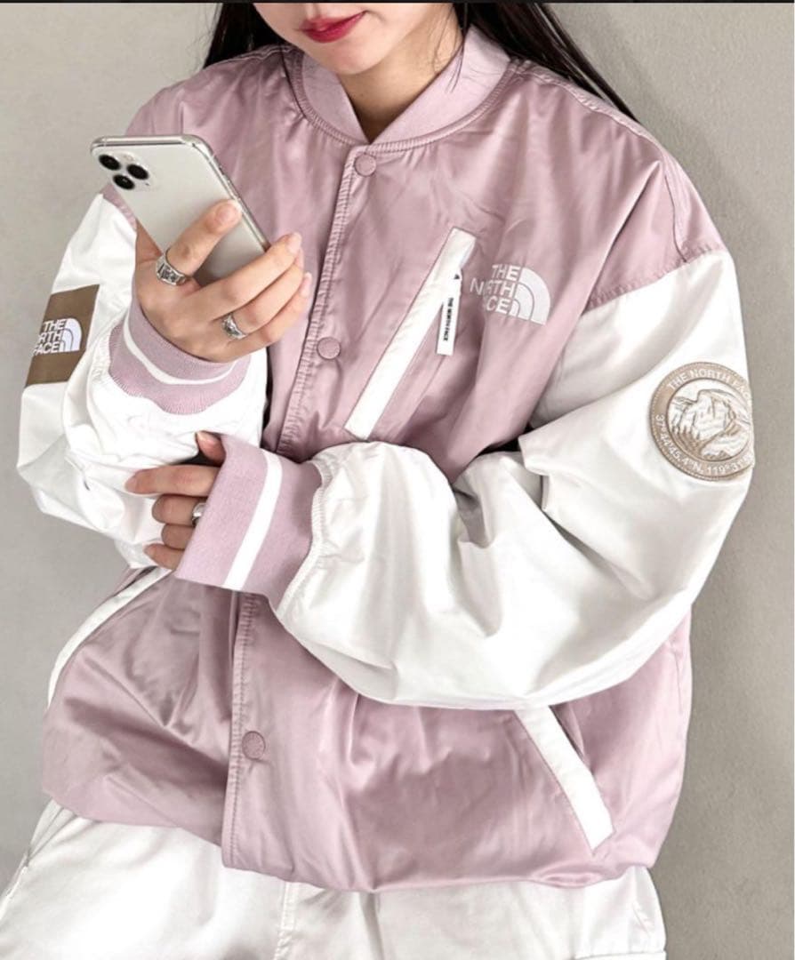 ノースフェイス　ロゴ刺繍 ワッペン スタジャン プレイヤーヴァーシティジャケット