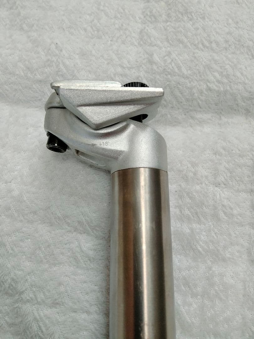 チタンシートポスト