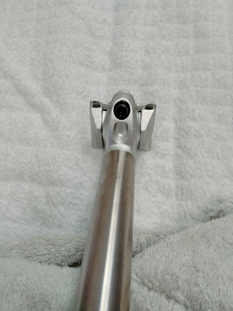 チタンシートポスト