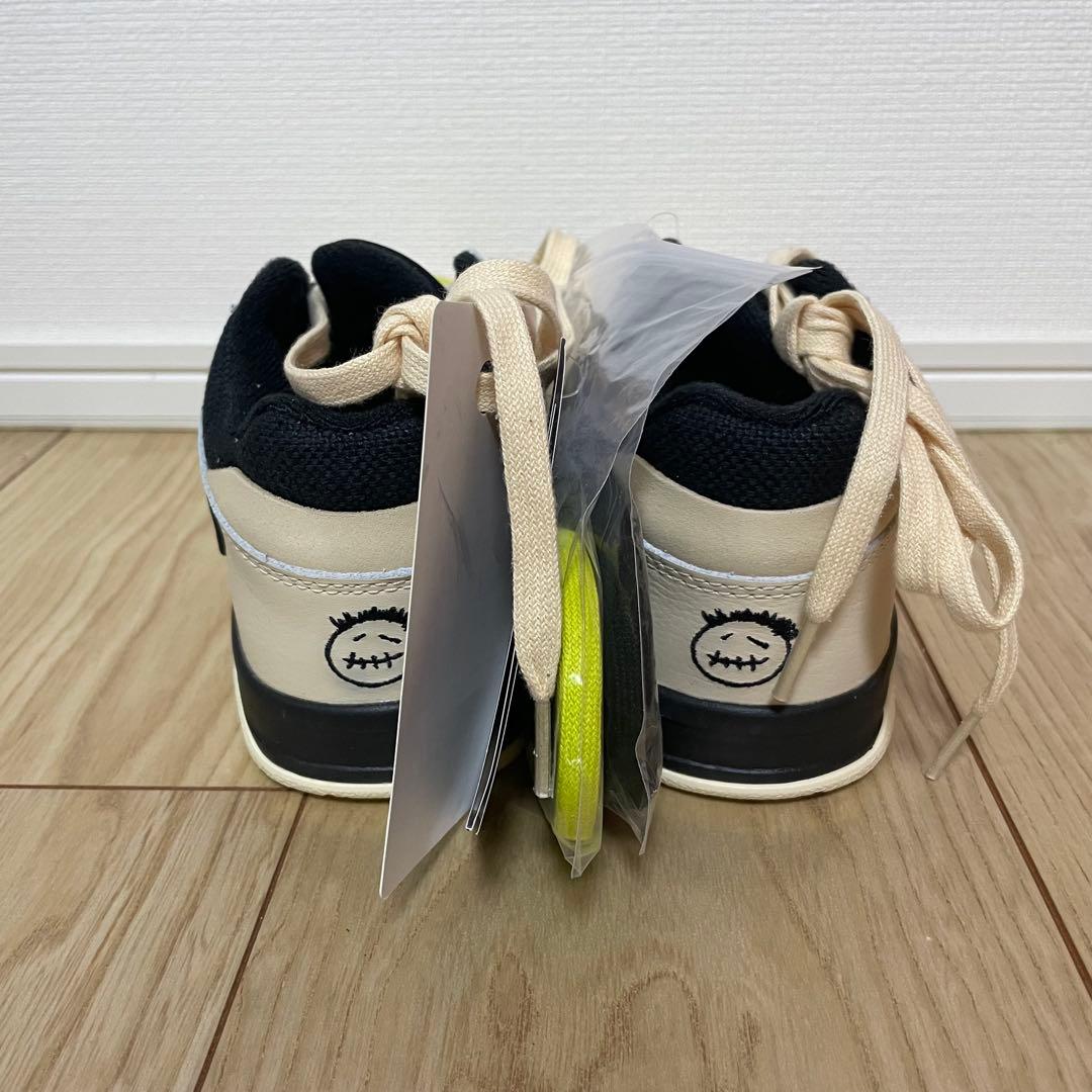 トラヴィススコット × ナイキ ジョーダン ジャンプマンジャック