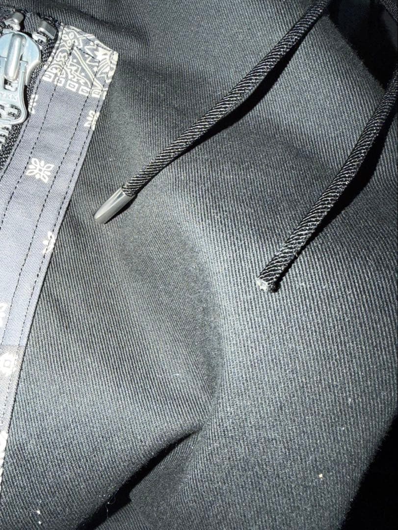 always out of stock ペイズリーパンツ　朝倉未来着用