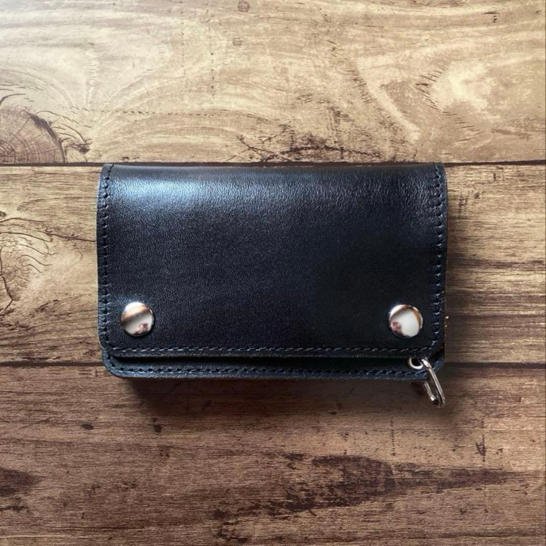 【あ】ミドルトラッカーウォレット 茶芯ブラック【お札を折らずに収納】