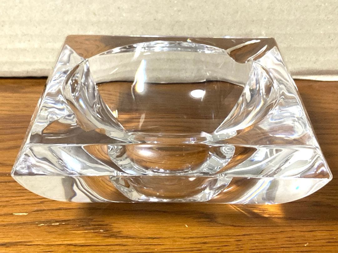 新品 非売品 メルセデス ベンツ クリスタル 外車 灰皿