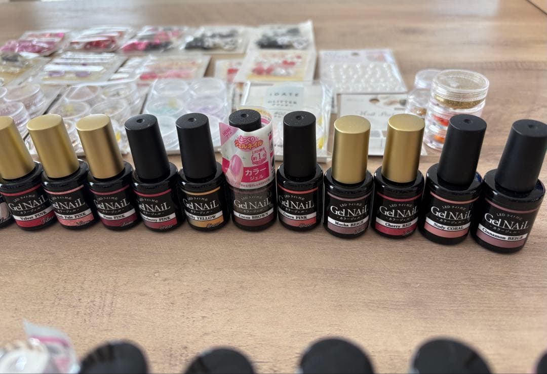 お値下げ！新品、何度か使用☆ ネイルセット