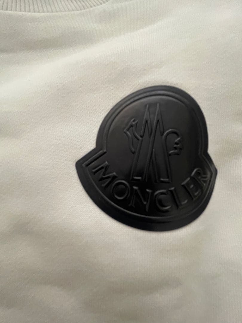 モンクレール　12A トレーナー　大人もxsサイズの方着用可