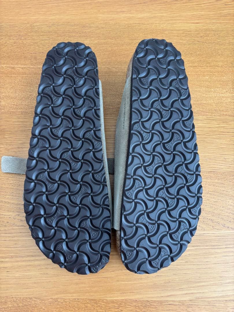 新品BIRKENSTOCK チューリッヒサンダル42