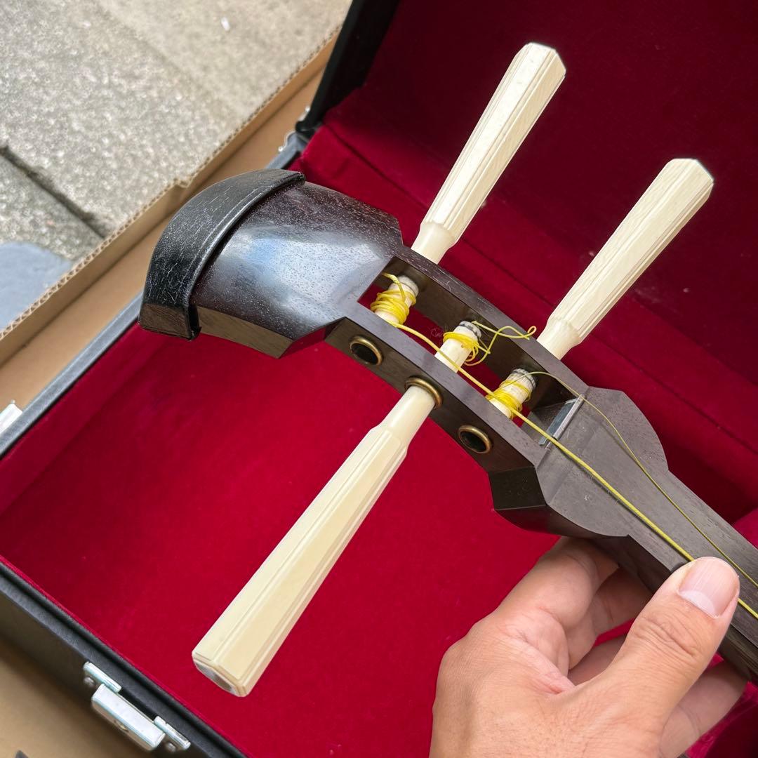 三味線　バチ　三絃駒　ハードケース 　和楽器　弦楽器