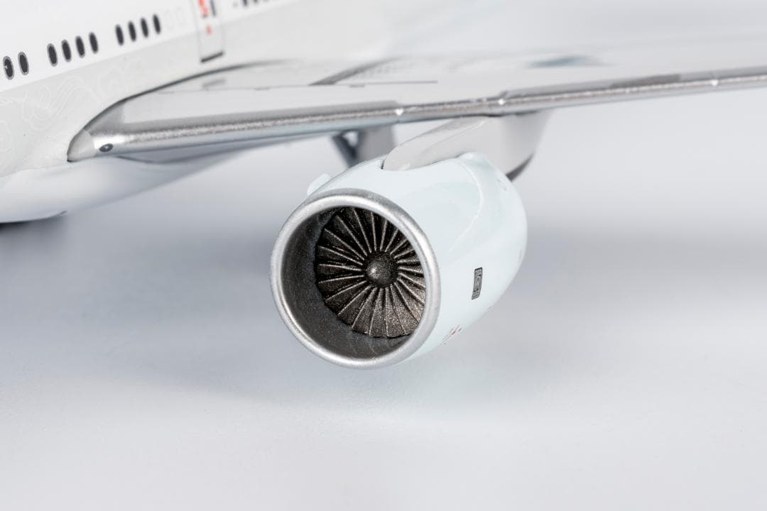 キャセイパシフィック航空 777-300 B-HNK 1/400