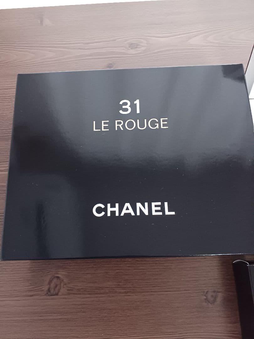 CHANEL 31 LE ROUGEコフレ　トランテアン