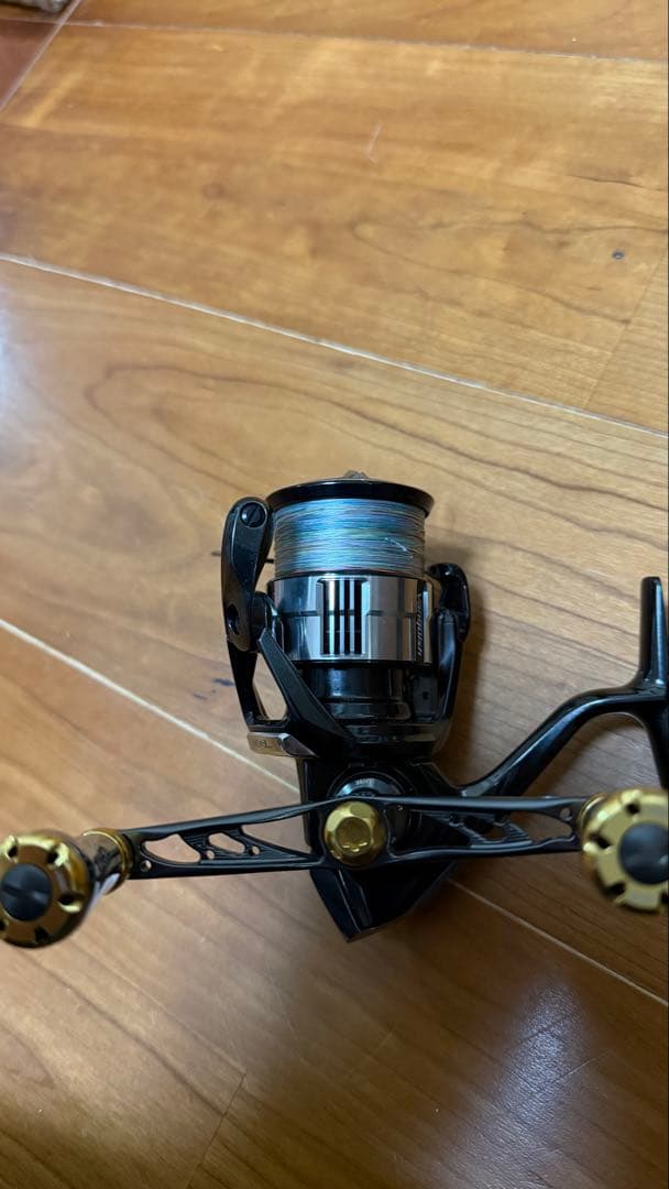 シマノ　23ヴァンキッシュ　C3000MHG リブレハンドル付