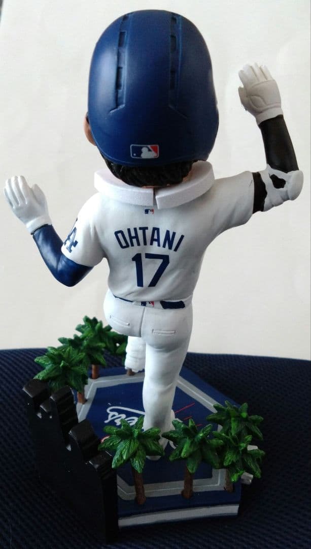 週末値下2024大谷翔平ボブルヘッド ロサンゼルス・ドジャース#17(数量限定)