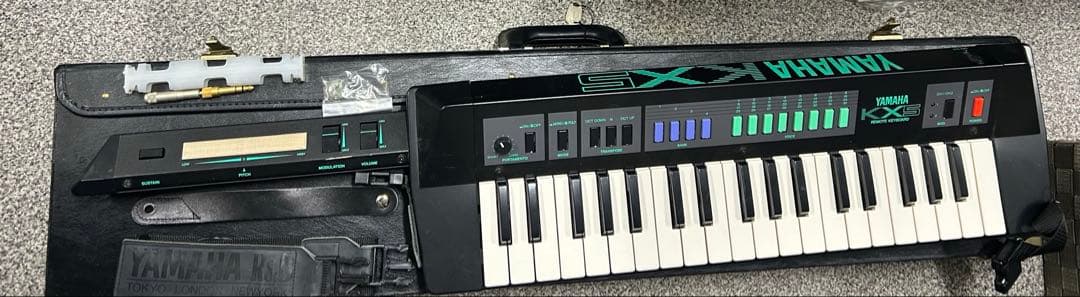 【ジャンク】YAMAHA KX5 ショルダーキーボード ケース付