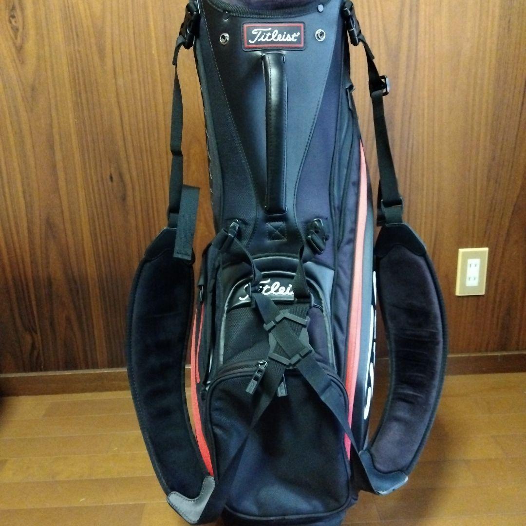 Titleist スタンド付きキャディバッグ 黒