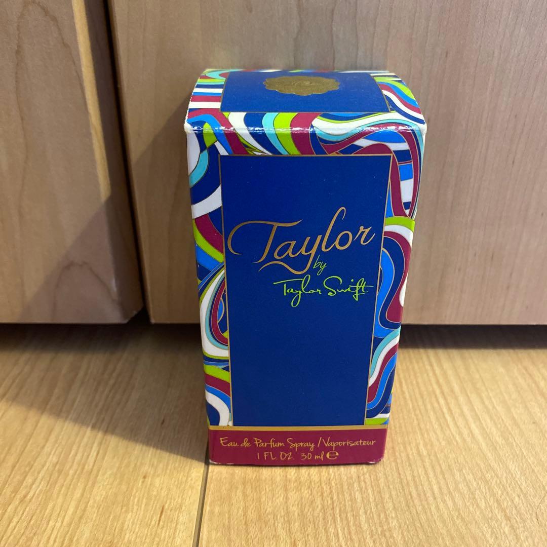 テイラースウィフト オードパルファム　香水