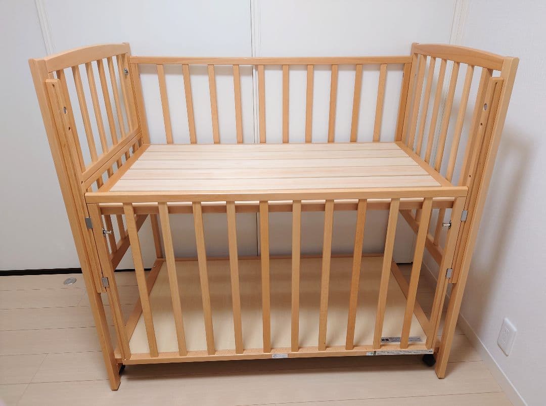 美品除菌済ヤマサキベビーベッド ハイタイプベッドツーオープン床板すのこ標準サイズ