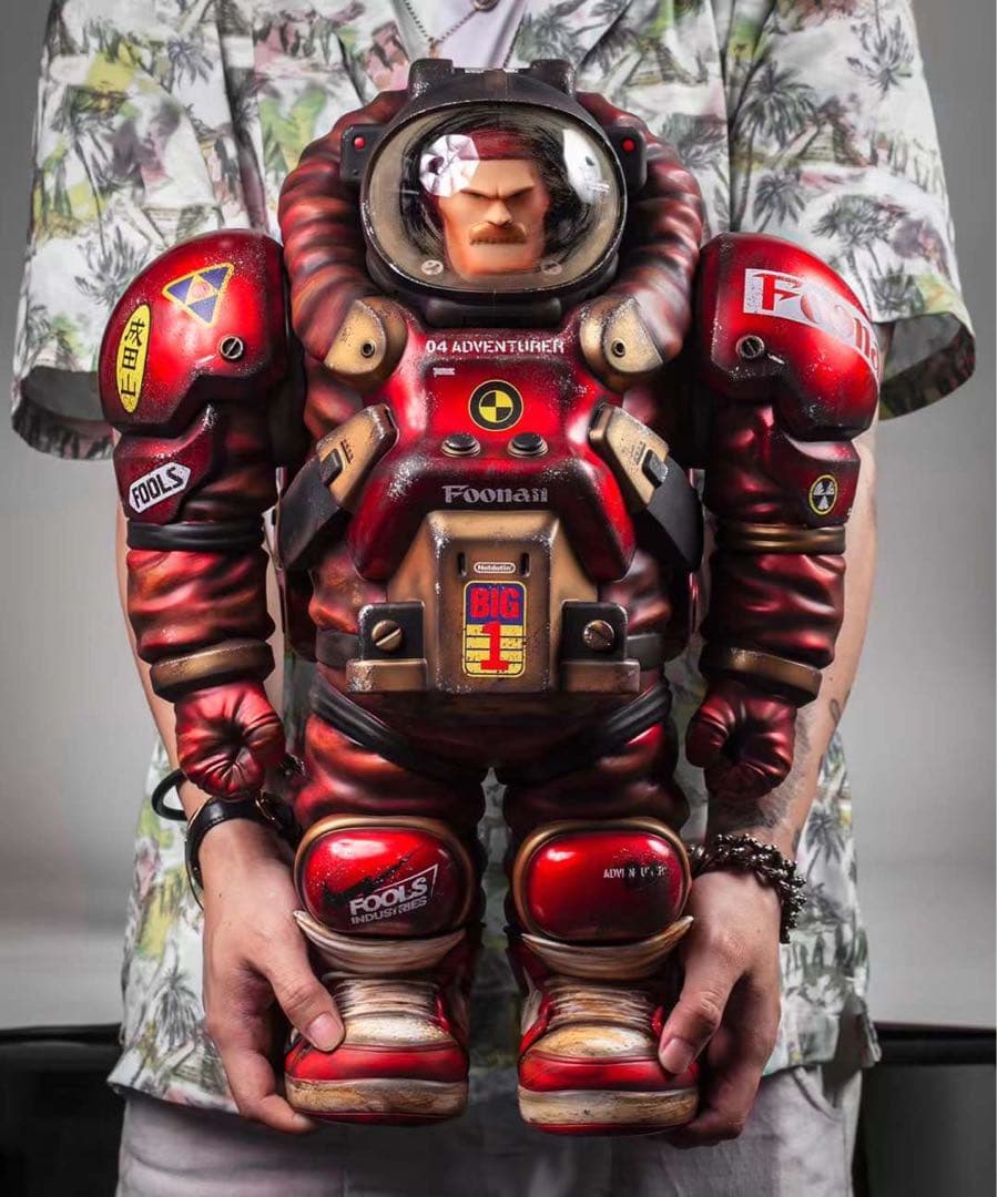 ローフールアドベンチャー　MK4 宇宙飛行士　フィギュア　アートトイ//ZCWO