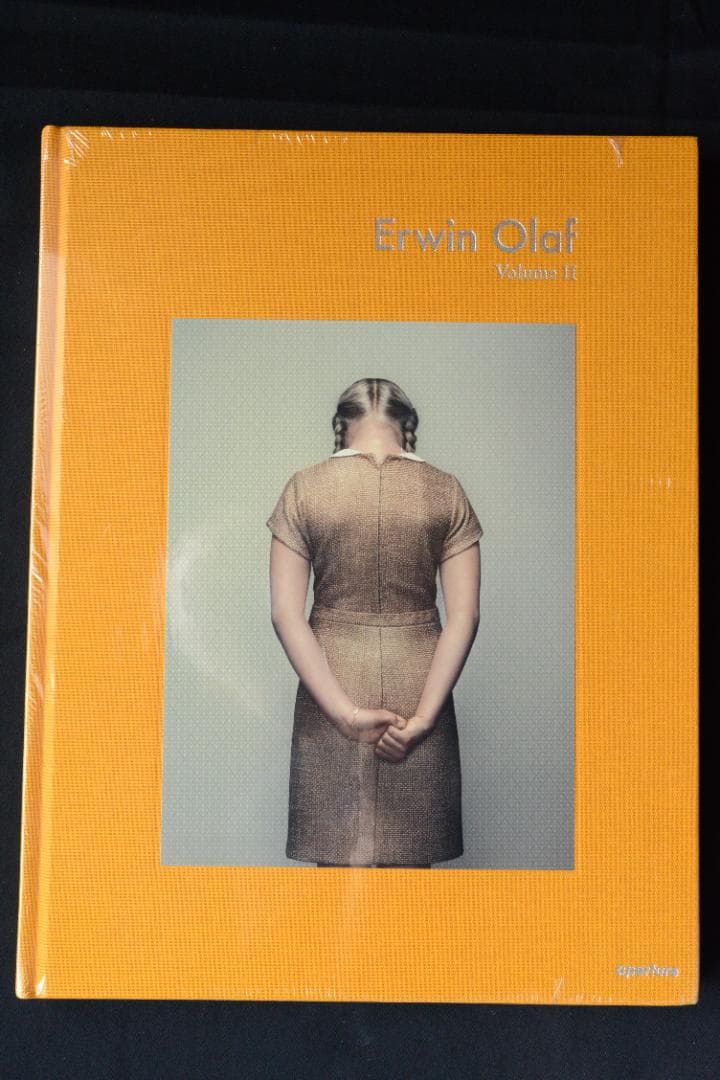 【Erwin Olaf: Volume II】　シュウリンク包装未開封品・美本