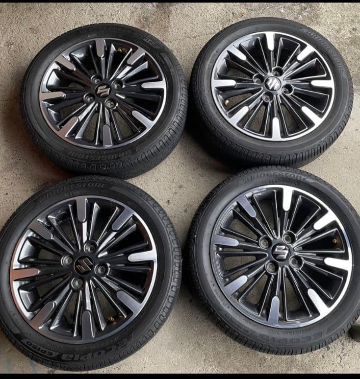 スズキ　スペーシアカスタム　純正 15インチ ホイールタイヤセット‼️