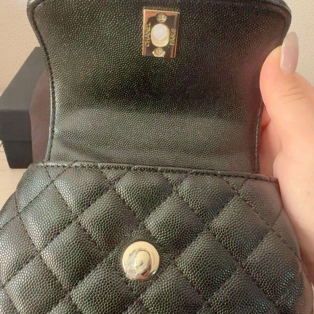 CHANEL ノベルティ キルティング ショルダーバッグ ハンドル