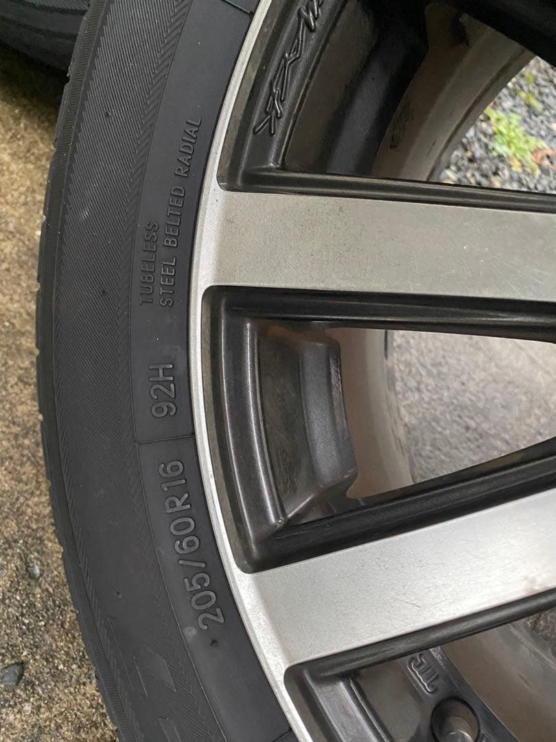 205/60R16 ホイールタイヤセット