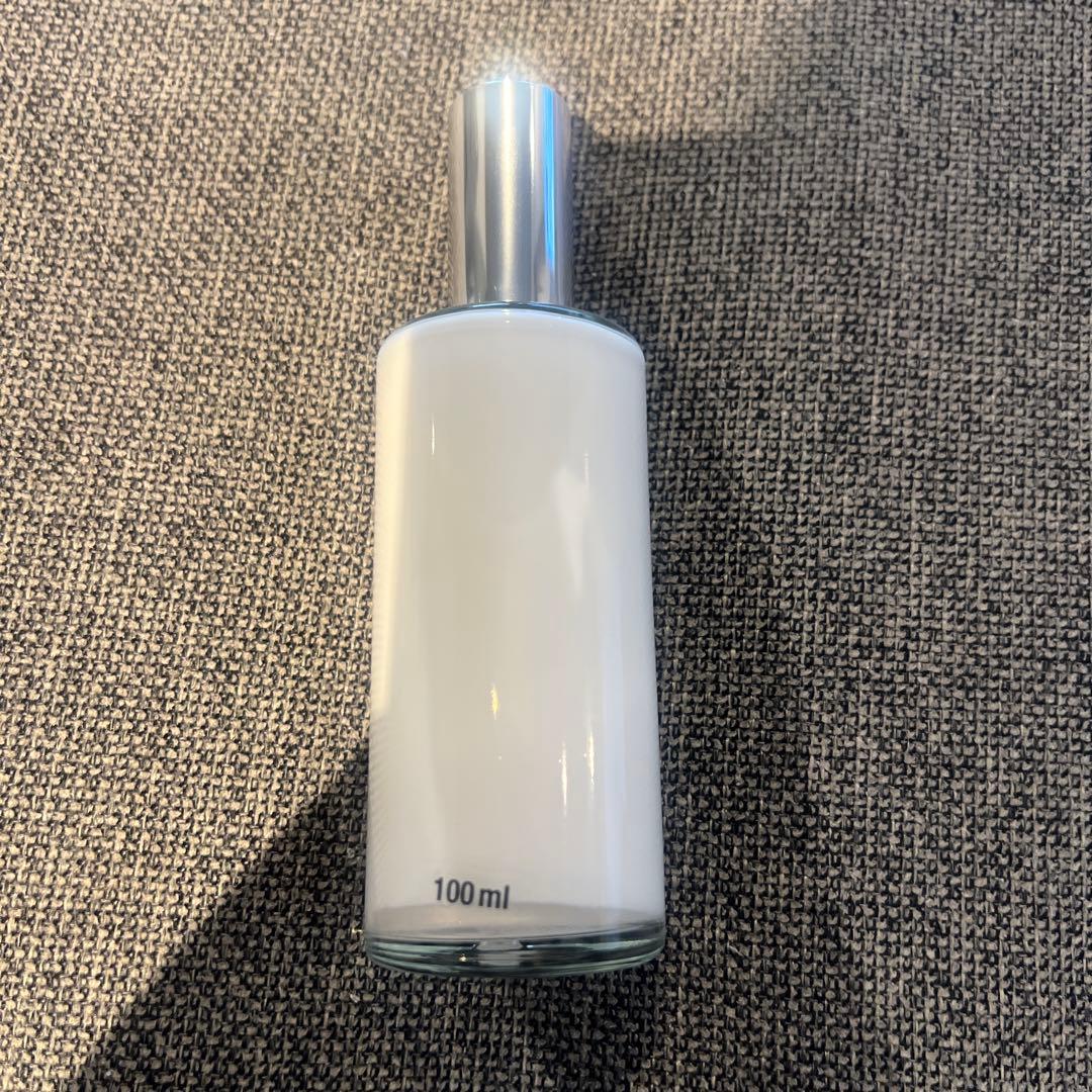 DR HARRIS & CO. サンダルウッド　ミルク　クリーム