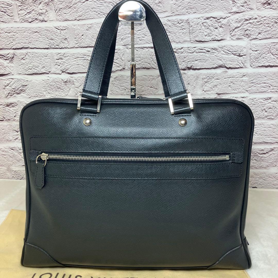 ルイヴィトン タイガ イゴール 本革 レザー A4 ビジネスバッグ 黒