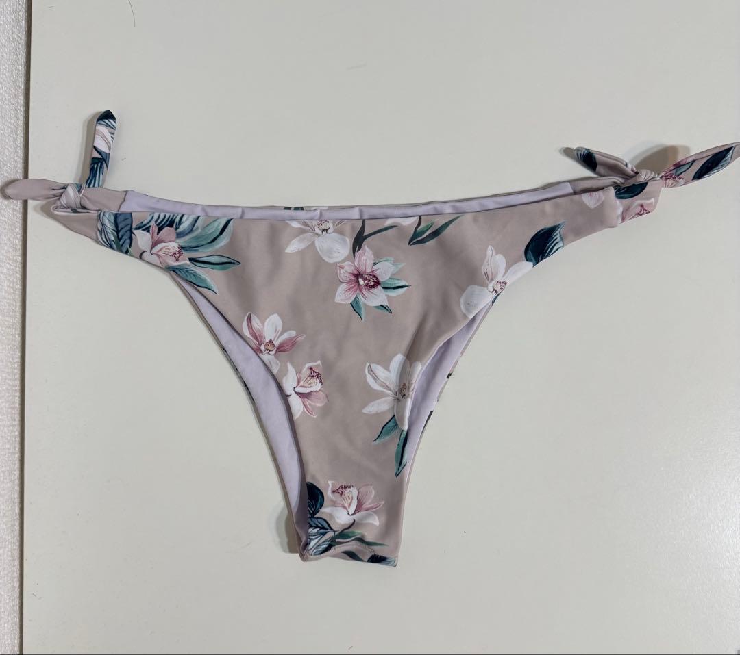 Alexia Stam水着　花柄　上下セット