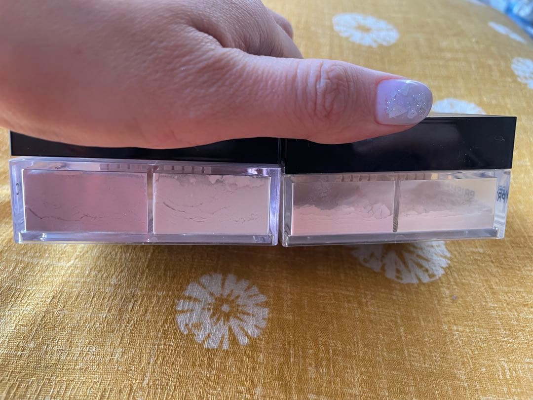 ジバンシイ　プリズム・リーブル　ルースパウダー　00 02ファンデーション