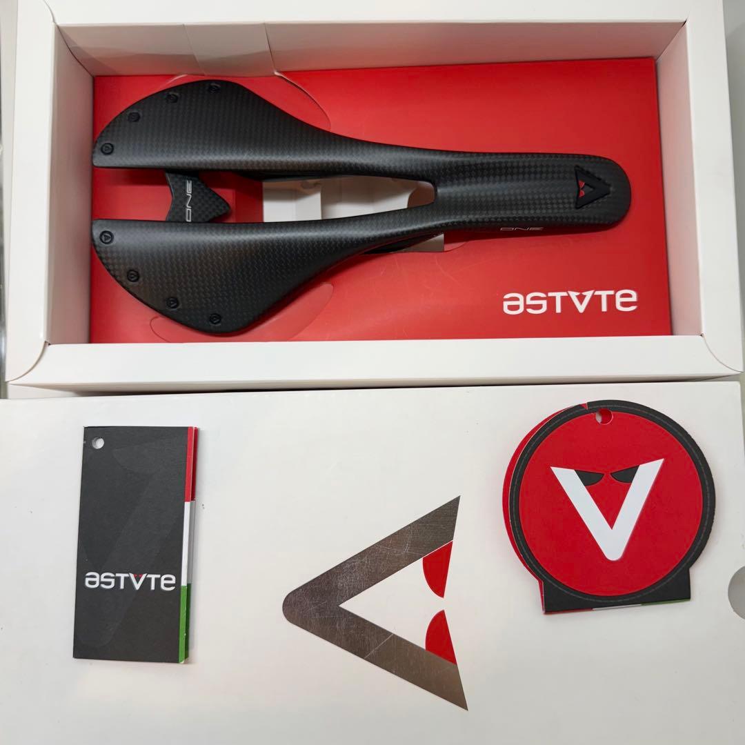 ASTVTE アスチュート ONE カーボン サドル 重量98g