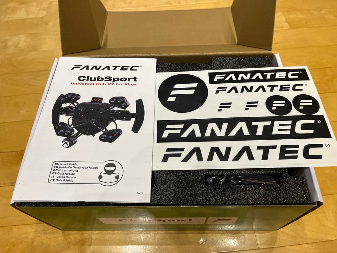 タ*カ様 【送料込】FANATEC　Universal Hub V2 セット