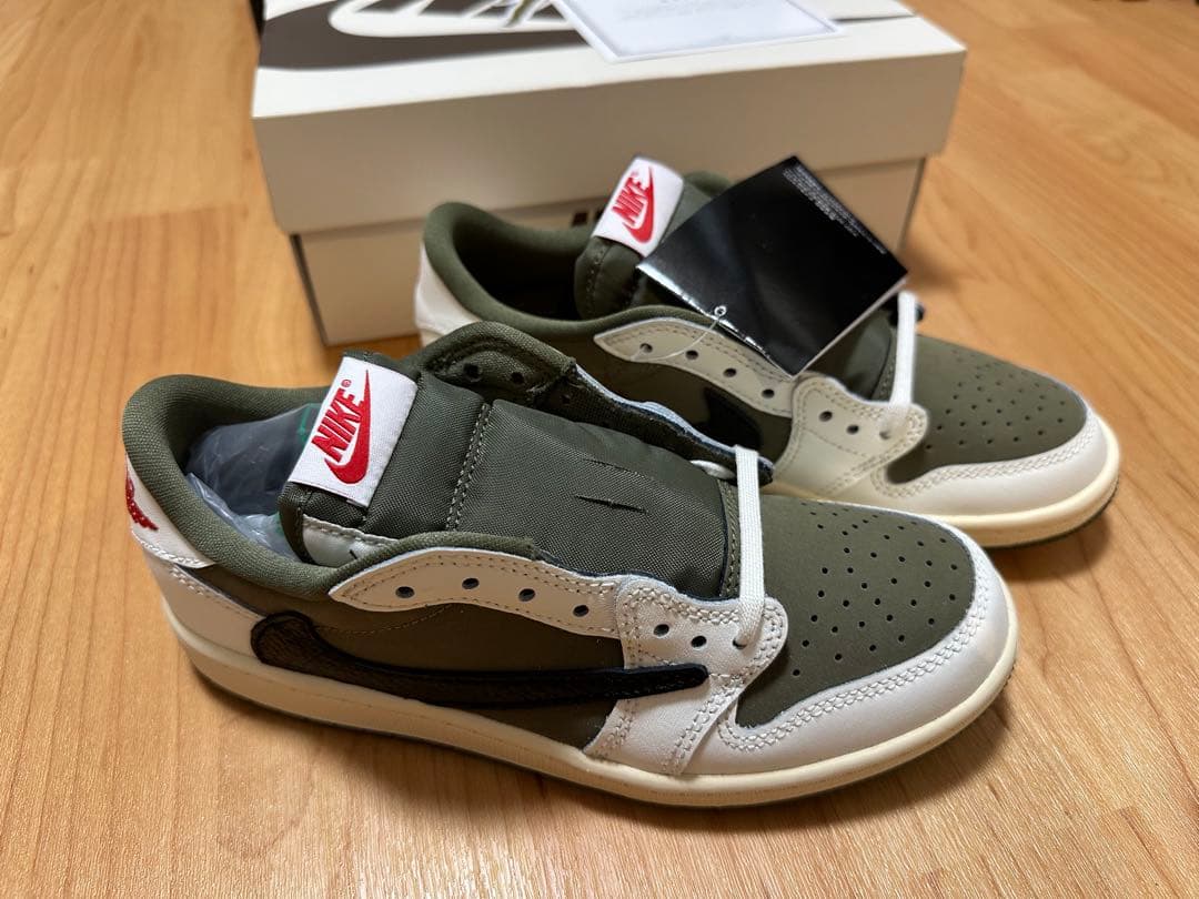 NIKE エアジョーダン1 LOW Travis リバースオリーブ 21.5