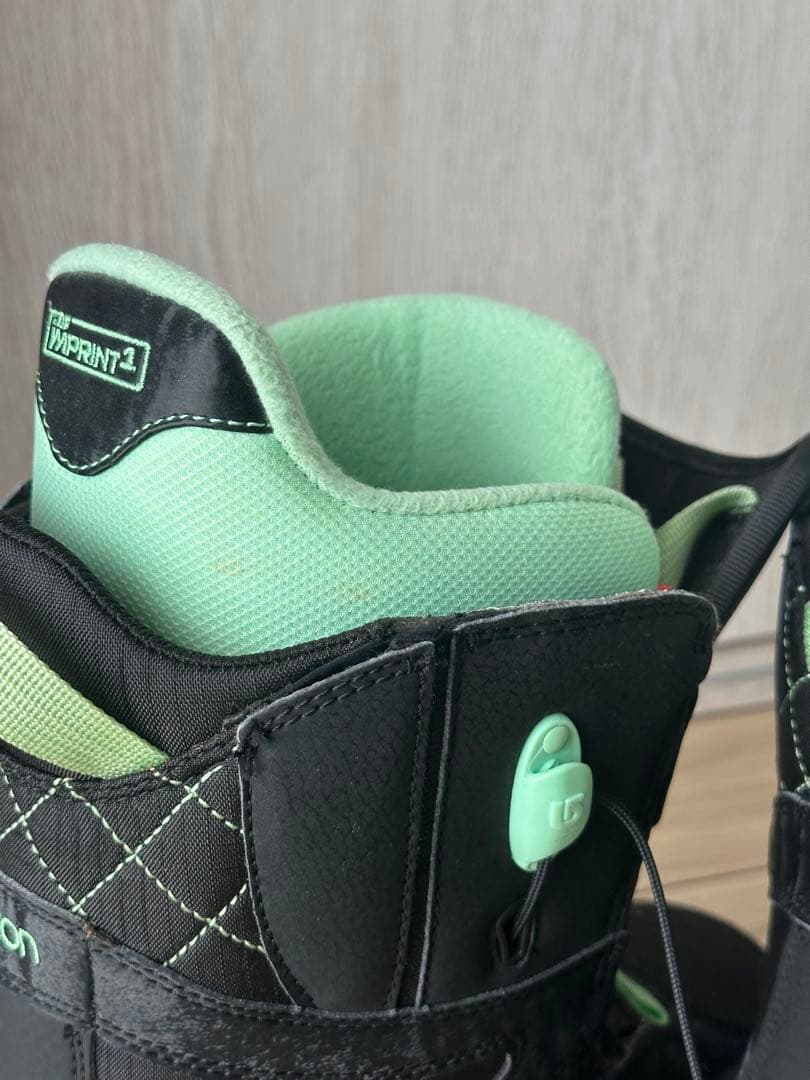 BURTON (バートン)スノーボードブーツ 黒/ ミント　23cm