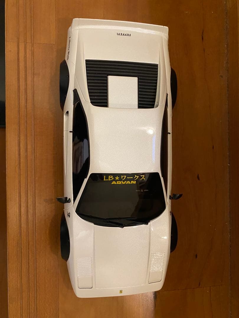 GTスピリットFerrari 308 GTB 1/18