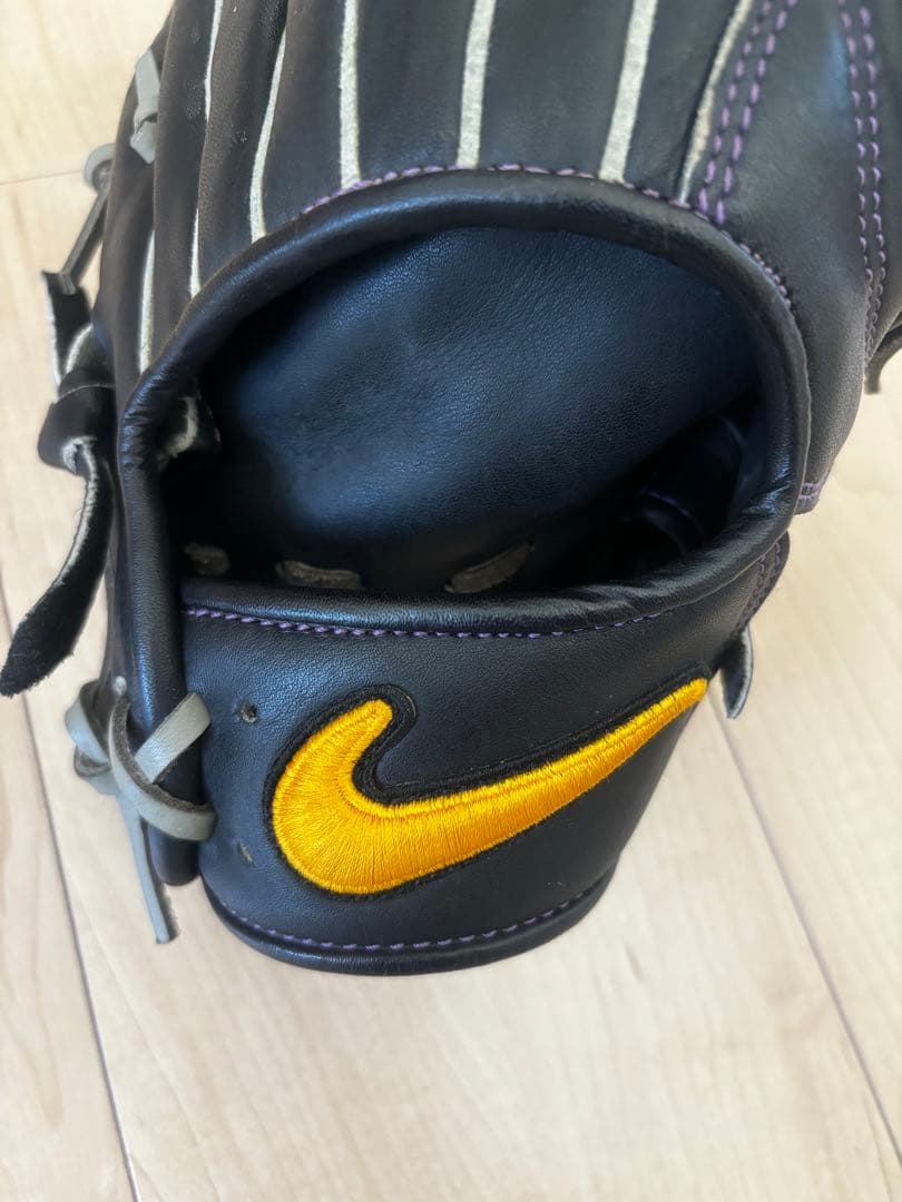 Nike 軟式グローブ