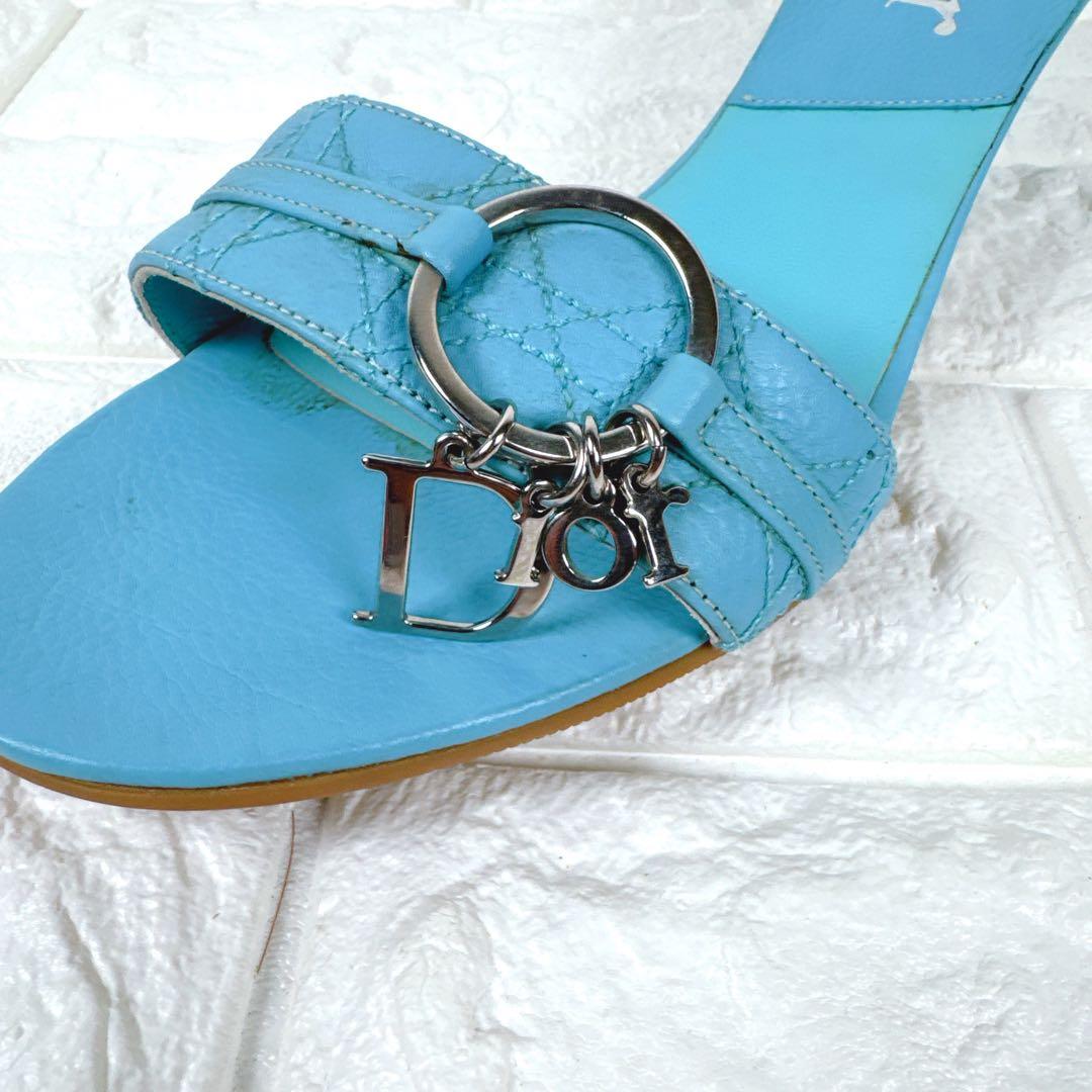 Christian Dior ブルー カンナージュ ロゴ チャーム ミュール