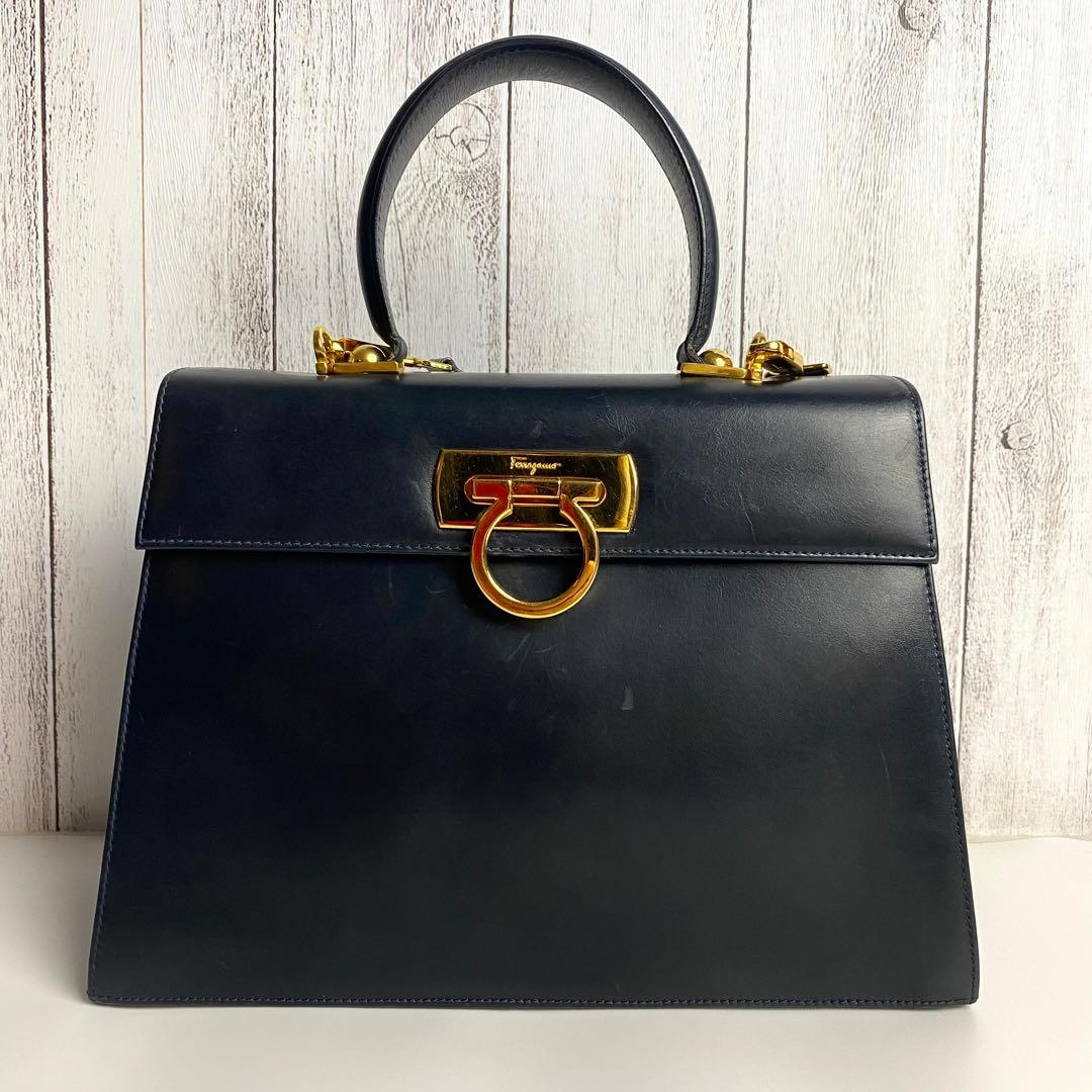 【美品☆人気】フェラガモ ガンチーニ ハンドバッグ 2way ブラック