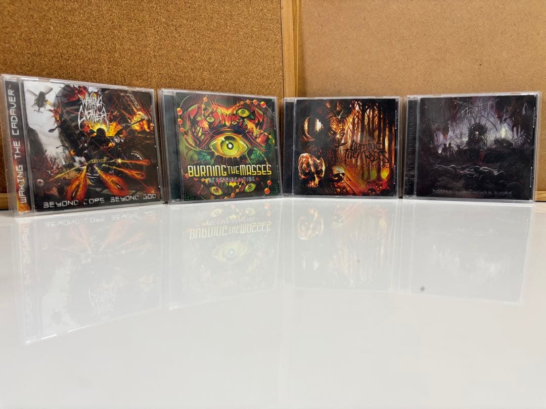 洋楽 Burning the Masses Waking the Cadaver