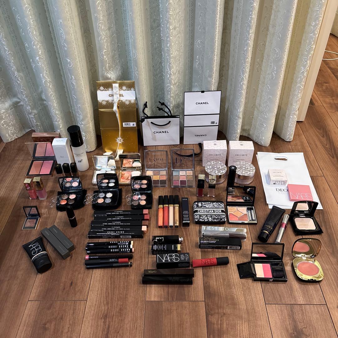 デパコスまとめ売り　CHANEL、Dior、NARS 、クレド