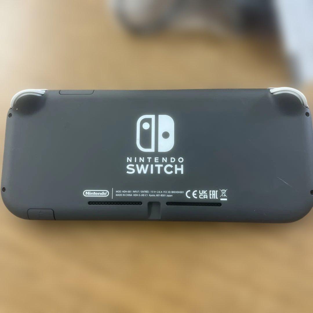 415 Nintendo Switch Lite グレー 本体　充電器付き