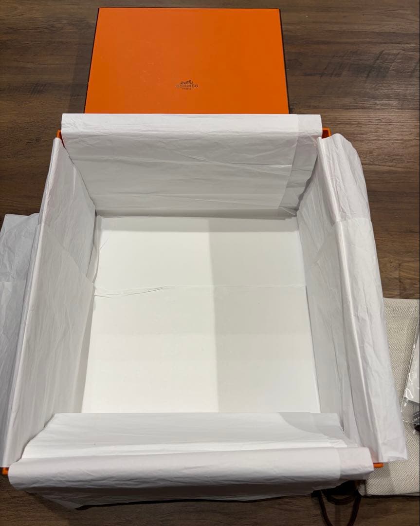 Hermès バッグ用袋と付属品セット