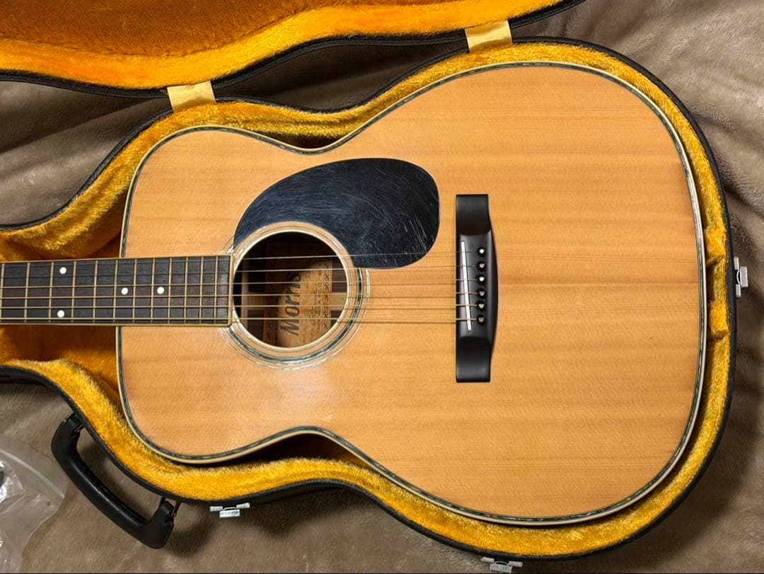 Morris F-20 モーリス アコースティックギター ハードケース付き