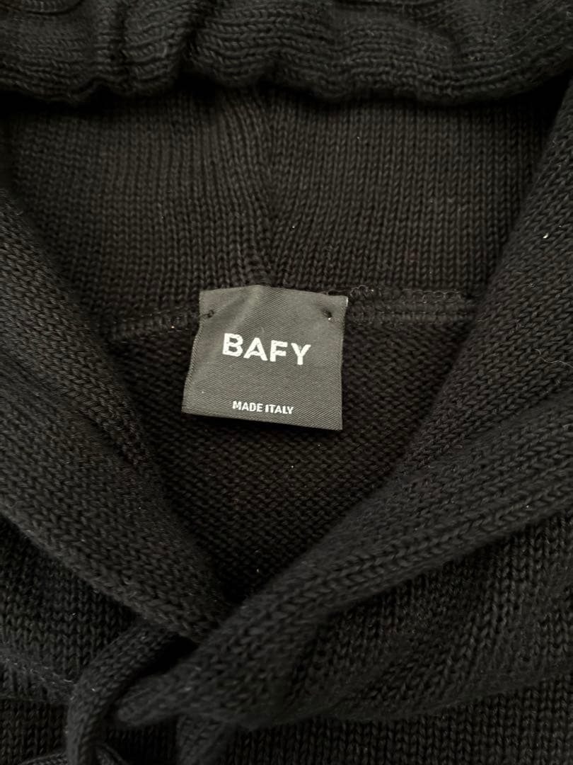 BAFY フード付きニットパーカー　ブラック　黒