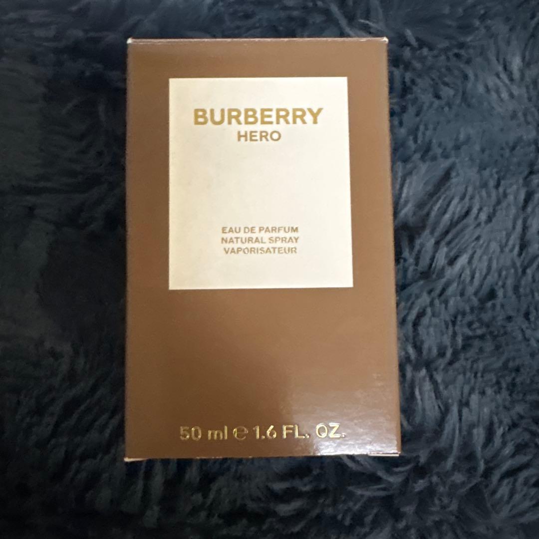 BURBERRY HERO 30mはあります。 箱付き。値下げあり。