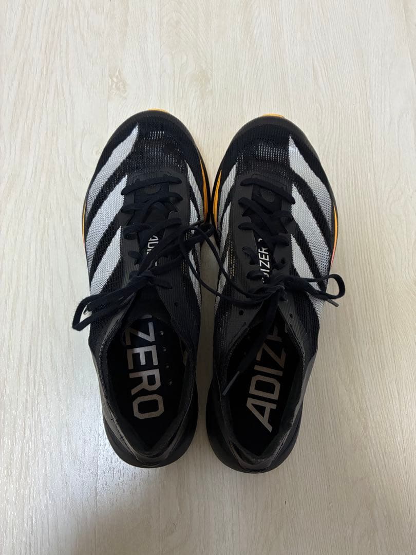 アディダス アディゼロタクミセン10 27.0cm