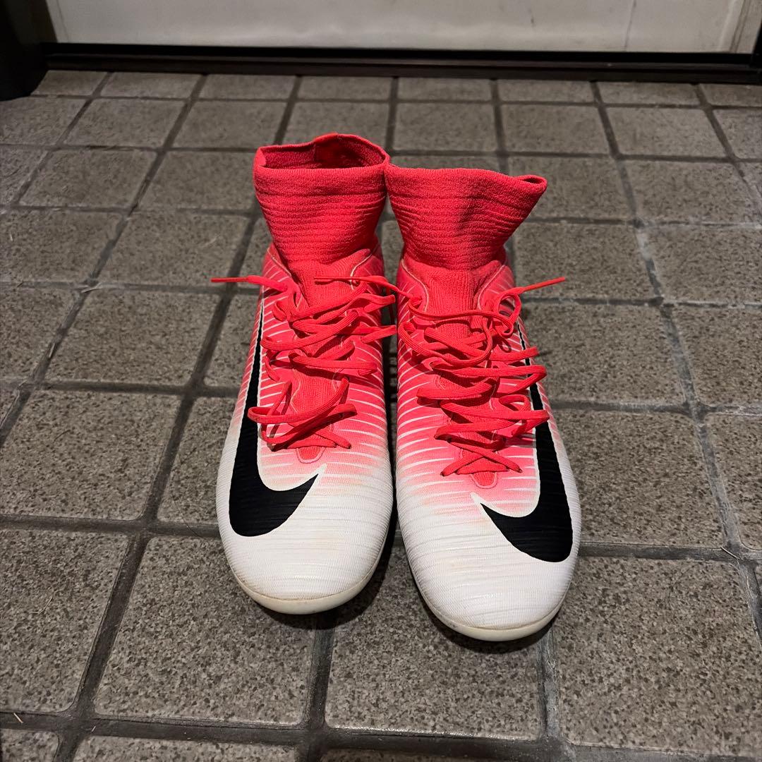 Nike Mercurial ピンクスパイク