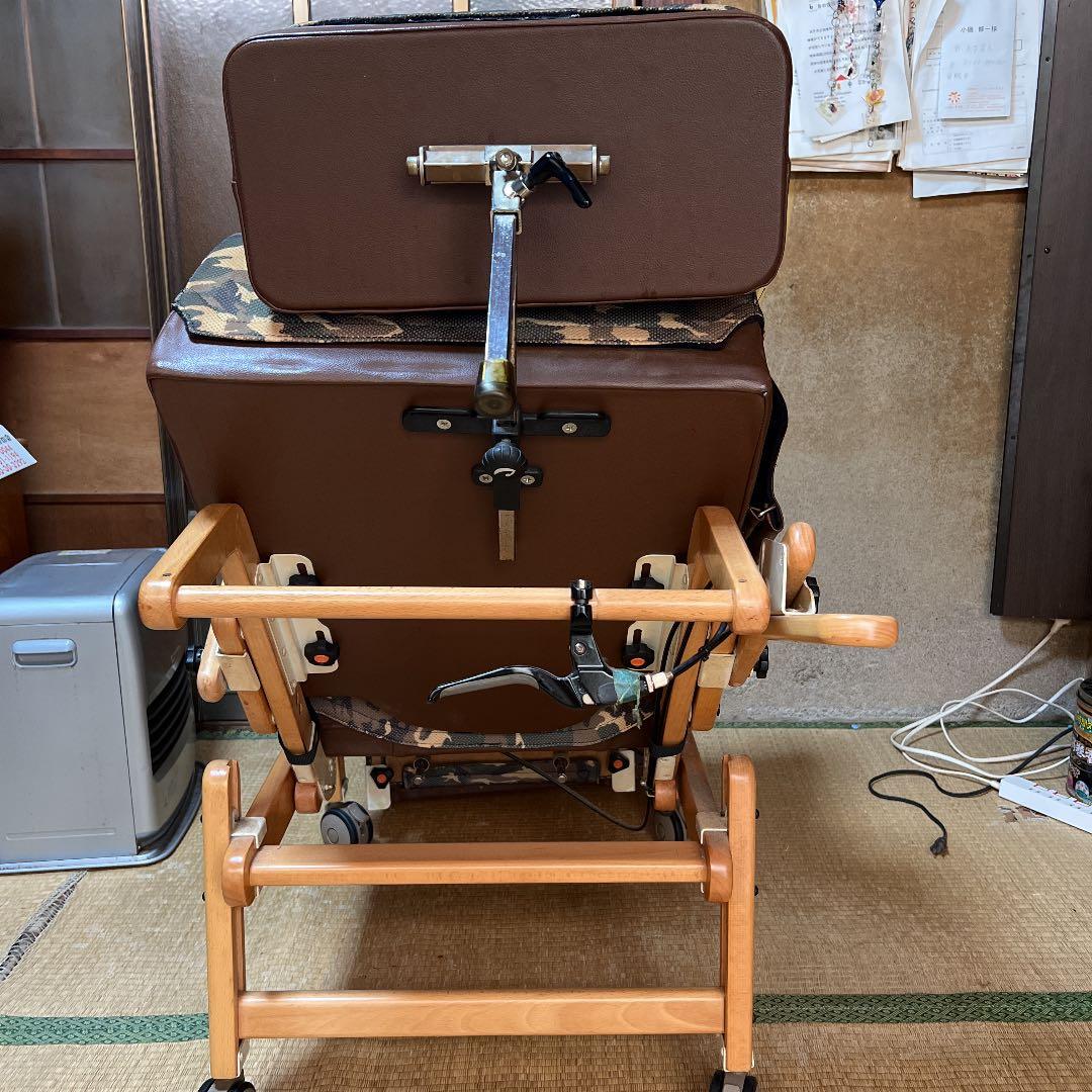 介護用車椅子風の椅子