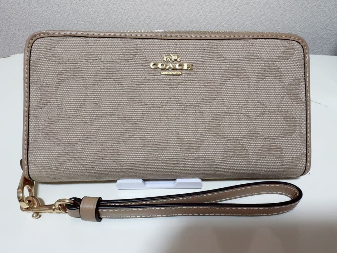 【新品・正規品】コーチ長財布